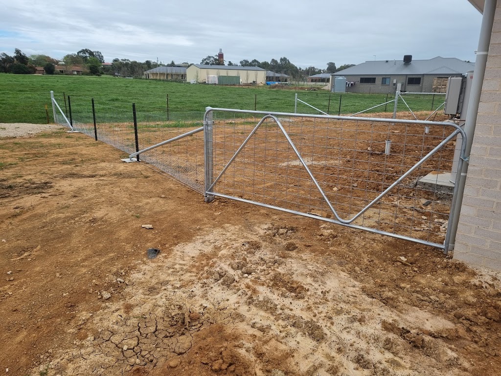 Awkward Rural Fencing | 464 Notts Rd, Carlyle VIC 3685, Australia | Phone: 0467 637 479