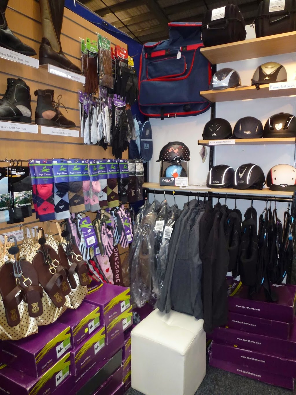 HORSE-IN-THE-BOX | clothing store | 17 Lawler Ln, Coldstream VIC 3770, Australia | 0397391669 OR +61 3 9739 1669