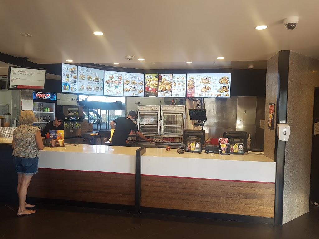 KFC Beldon | 269 Eddystone Ave, Beldon WA 6027, Australia | Phone: (08) 9307 8222