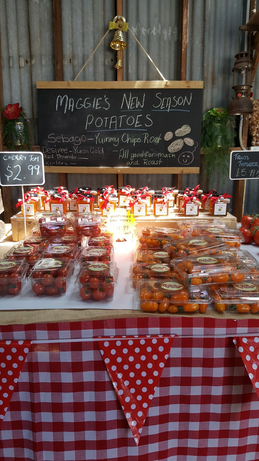 Maggies Seasonal Produce | store | 375 Queens Rd, Wandin East VIC 3139, Australia