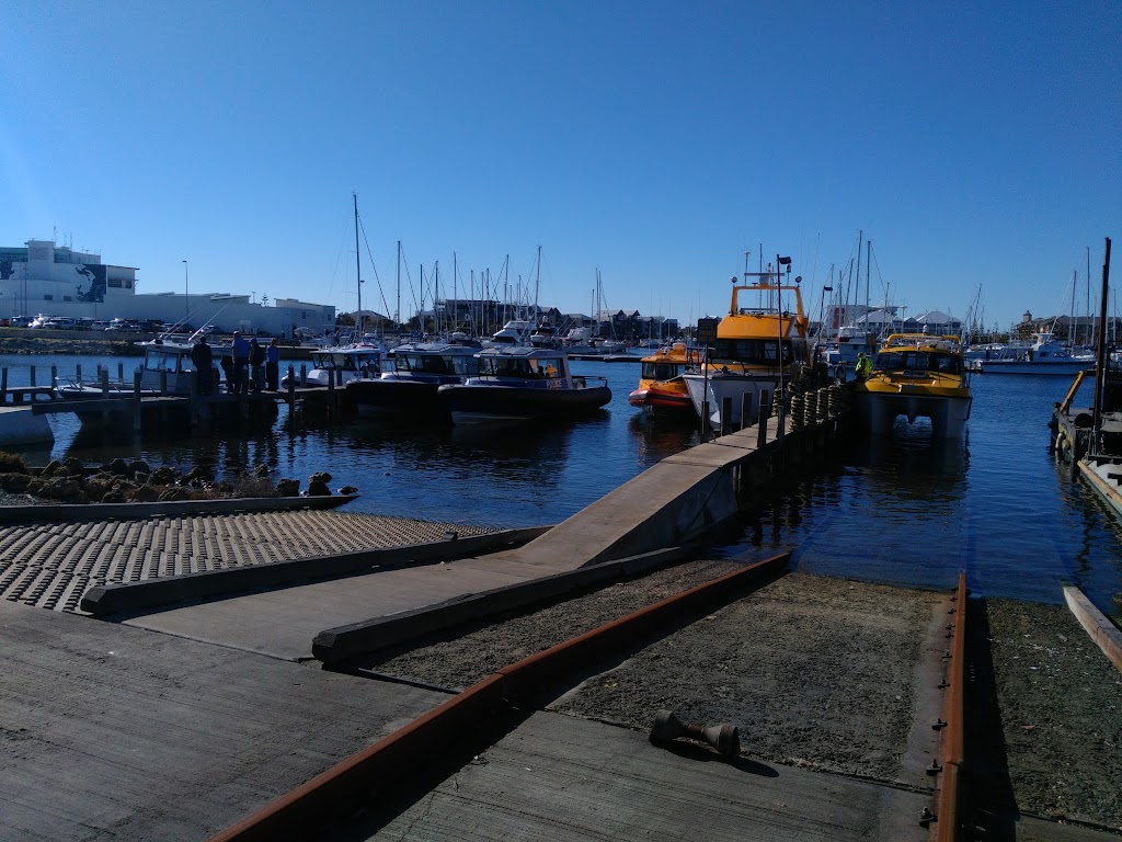 Mandurah Water Rescue Group | Mandurah Marina, Breakwater Parade, Mandurah WA 6210, Australia | Phone: (08) 9535 4789