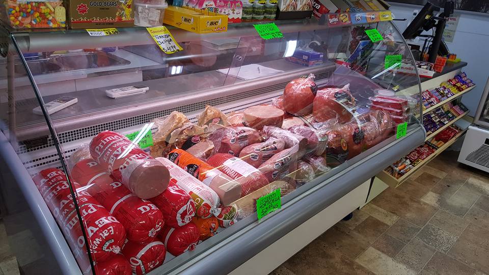 Friendly Grocer Hill Top | convenience store | 2/4 Vera St, Hill Top NSW 2575, Australia | 0248899556 OR +61 2 4889 9556
