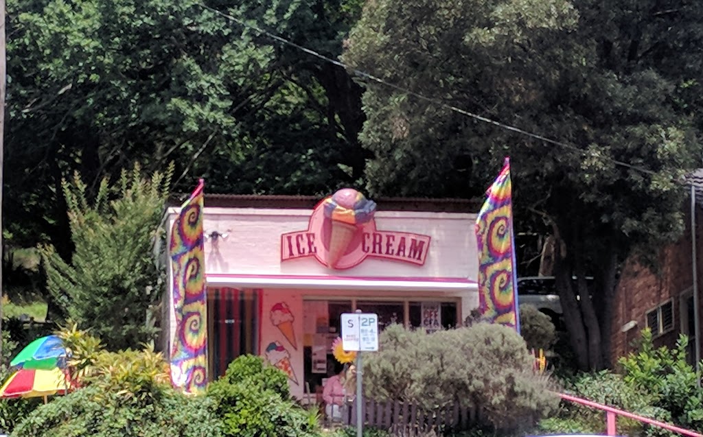 The Rainbow Ice Cream Shop | 3422 Warburton Hwy, Warburton VIC 3799, Australia | Phone: 0409 662 181