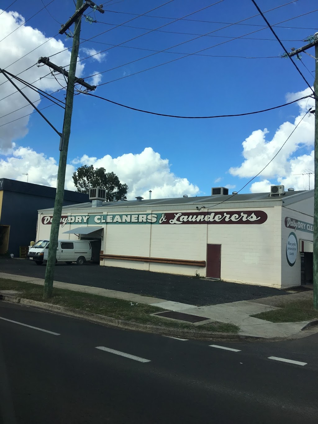 Dalby Dry cleaners | 13 New St, Dalby QLD 4405, Australia | Phone: (07) 4662 2098