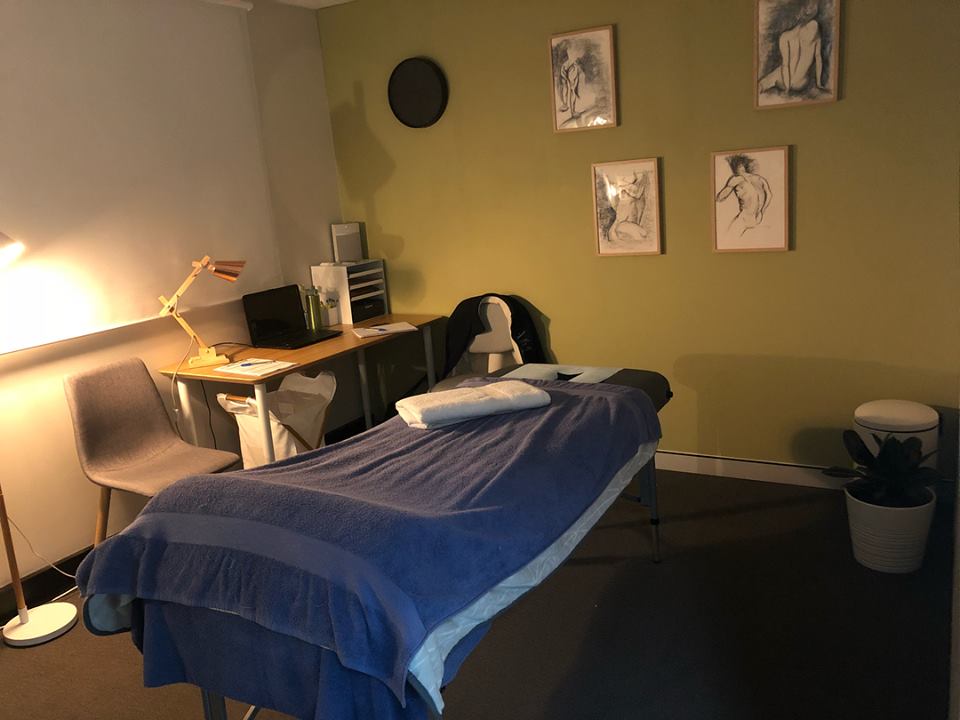 Empower Remedial Massage | doctor | 2/56 Ley St, Como WA 6152, Australia | 0407387192 OR +61 407 387 192