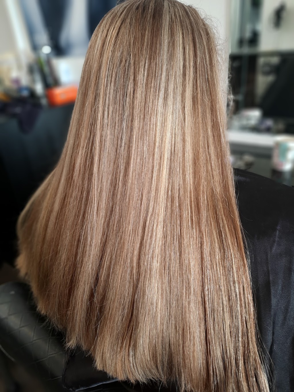Bay Breeze Hair & Beauty | 68 Nearra St, Deagon QLD 4017, Australia | Phone: 0431 733 322