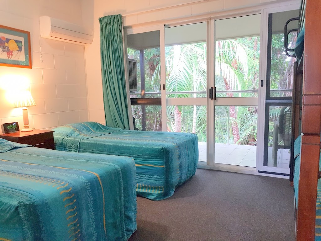 At The Mango Tree Holiday Apartments | 91 Davidson St, Port Douglas QLD 4877, Australia | Phone: (07) 4099 5677