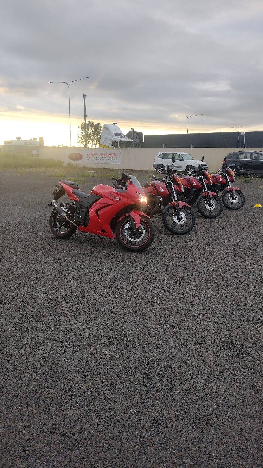 QRide - Top Rider Toowoomba/Ipswich Motorcycle Finance | 40 Crowley Vale Rd, Crowley Vale QLD 4342, Australia | Phone: 0474 735 389