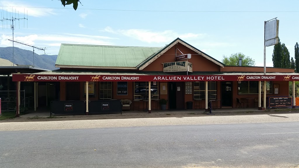 Araluen Valley Hotel | 5943 Araluen Rd, Araluen NSW 2622, Australia | Phone: (02) 4846 4023