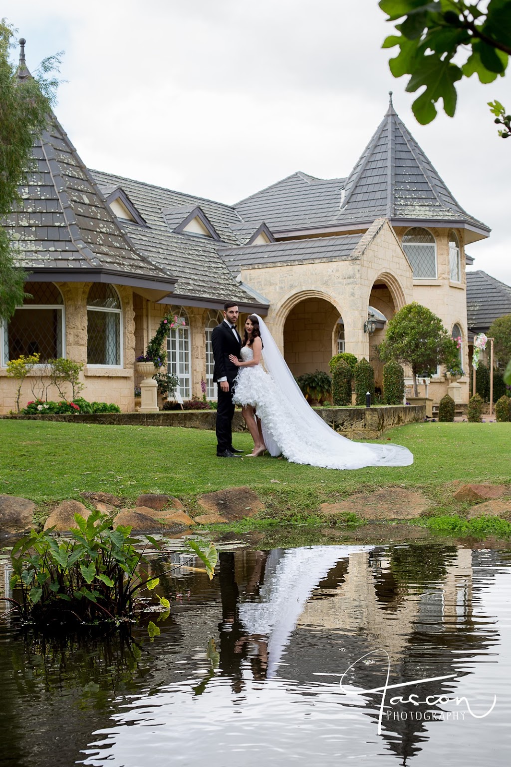 Swan Valley Weddings | spa | Main House, 1235 Great Northern Hwy, Upper Swan WA 6069, Australia | 0892960018 OR +61 8 9296 0018