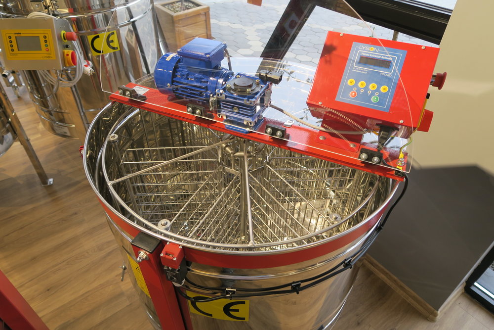 Becs BeeHive Beekeeping Supplies | 45 Trumpington Grove, Kallista VIC 3791, Australia | Phone: 0409 850 735