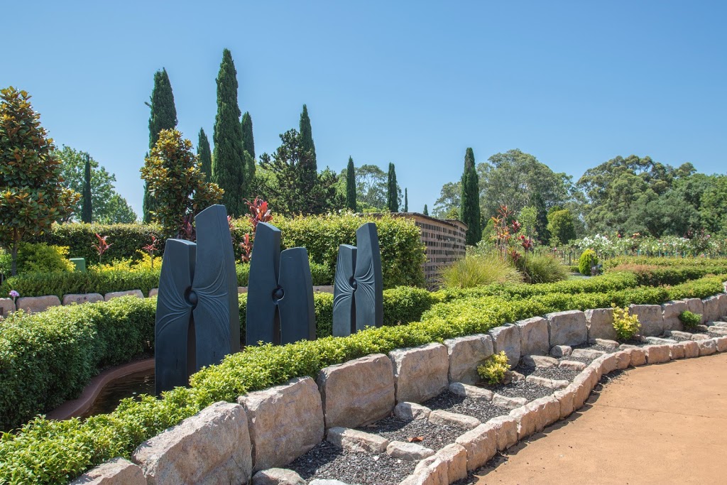 Northern Suburbs Memorial Gardens and Crematorium | park | 199 Delhi Rd, North Ryde NSW 2113, Australia | 0298872033 OR +61 2 9887 2033