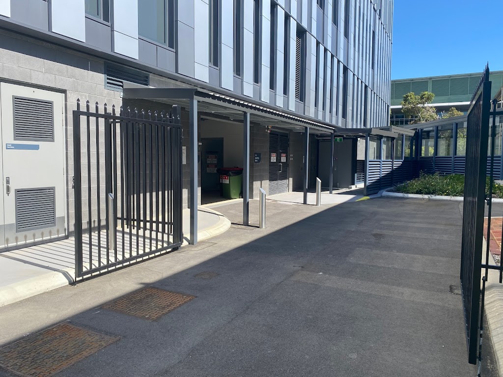 SMHS Delivery Dock (North Access) | university | Back of Building 15, Joondalup WA 6027, Australia | 0863042355 OR +61 8 6304 2355