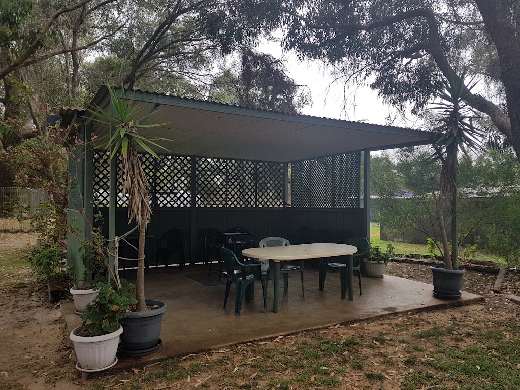 Bushlands caravan park | 97 Collier Rd, Pink Lake WA 6450, Australia | Phone: (08) 9071 1346