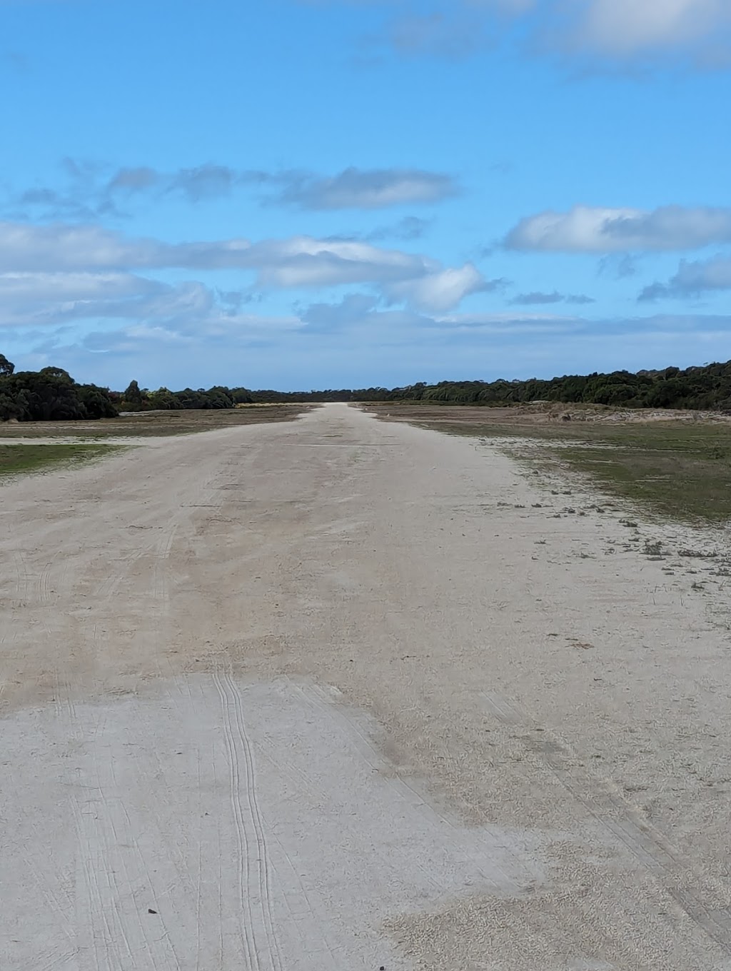 Lady Barron Aerodrome | 2279 Lady Barron Rd, Lady Barron TAS 7255, Australia | Phone: 0428 552 170