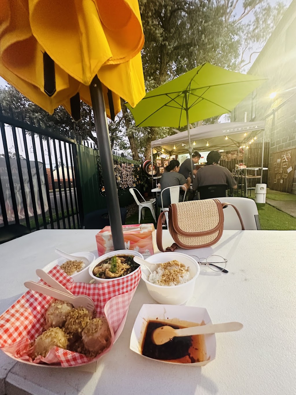 MANUYS GRILL | 73 Hamrun Cct, Rooty Hill NSW 2766, Australia | Phone: 0452 458 808