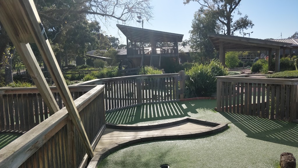 Yarra Bend Public Golf Course Melbourne | point of interest | Yarra Bend Rd, Fairfield VIC 3078, Australia | 0394813729 OR +61 3 9481 3729