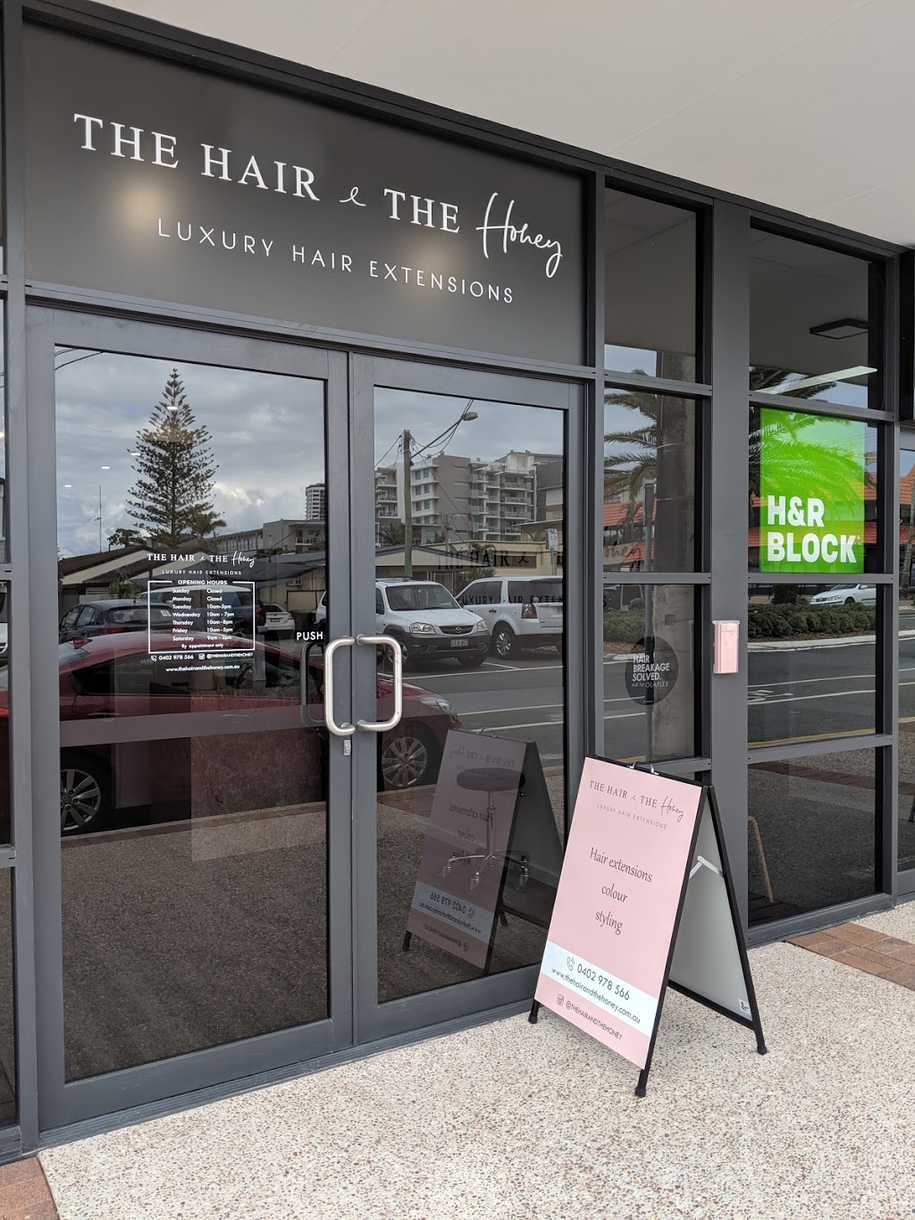 The Hair And The Honey | 1/25 Palm Beach Ave, Palm Beach QLD 4221, Australia | Phone: 0431 185 309