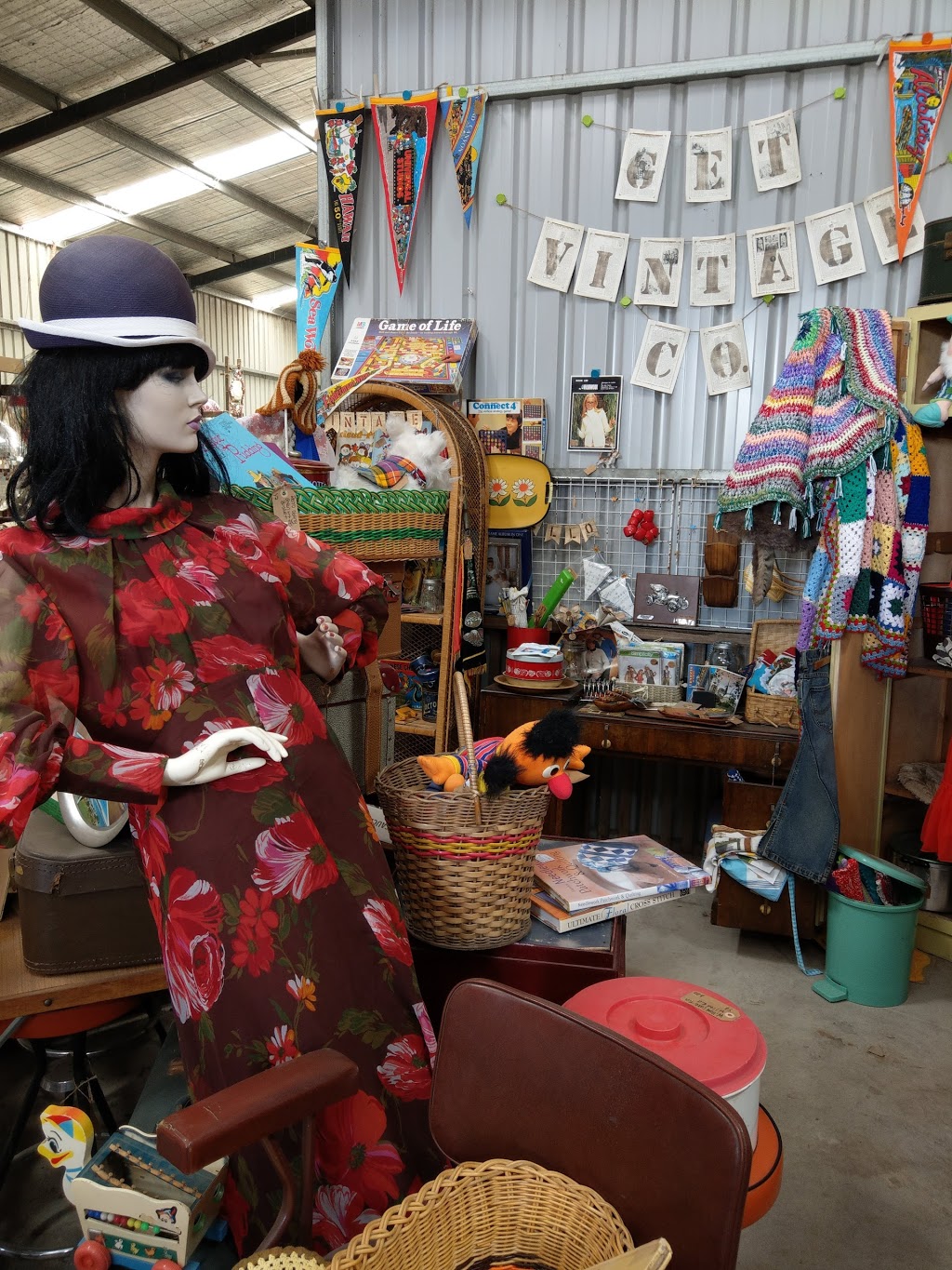 Yarragon Vintage Market | 110 Waterloo Rd, Yarragon VIC 3823, Australia | Phone: (03) 5634 2228