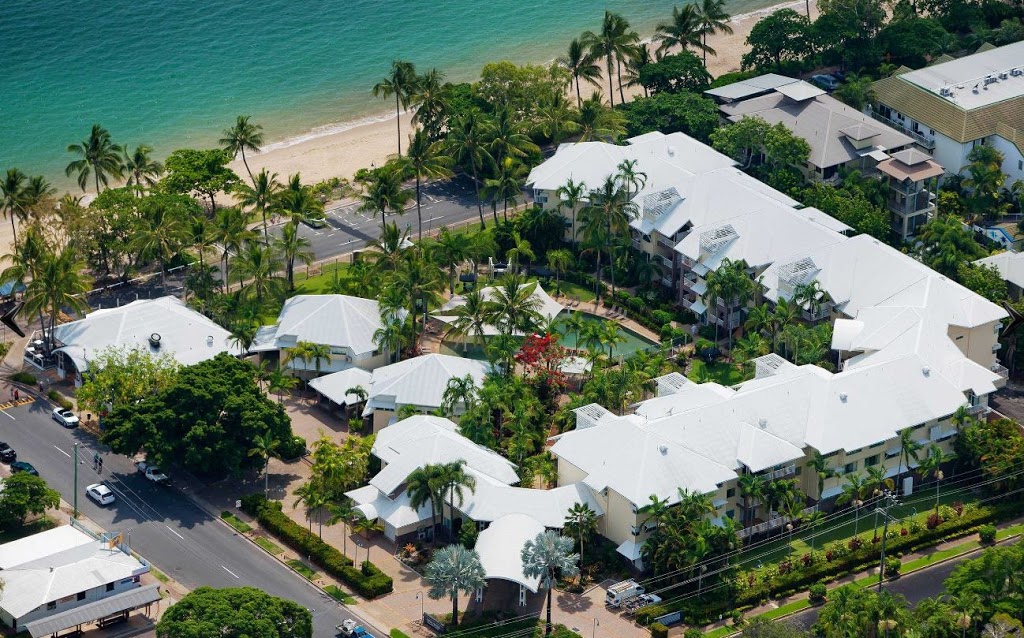 Coral Sands Beachfront Resort | Trinity Beach Rd & Moore St, Trinity Beach QLD 4879, Australia | Phone: (07) 4057 8800