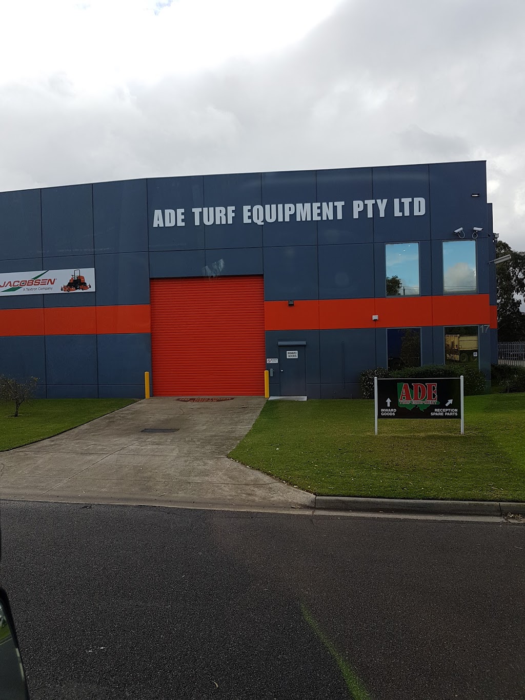 ADE Turf Equipment Pty Ltd | 17 Ashley Park Dr, Chelsea Heights VIC 3196, Australia | Phone: (03) 9772 6444