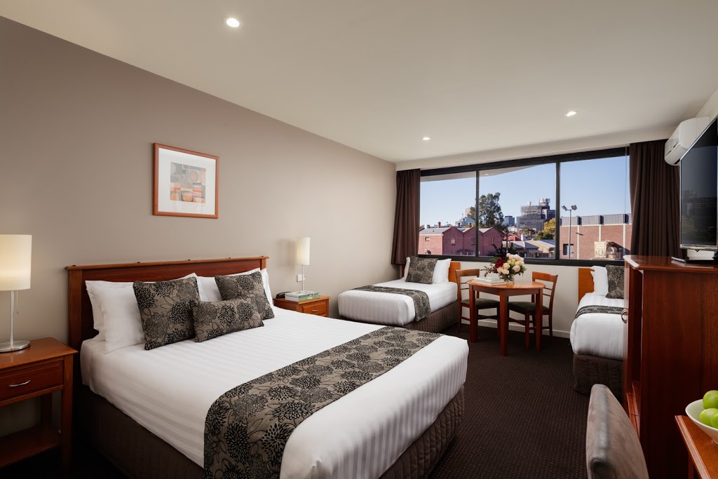 Rydges Adelaide | lodging | 1 South Tce, Adelaide SA 5000, Australia | 0882160300 OR +61 8 8216 0300