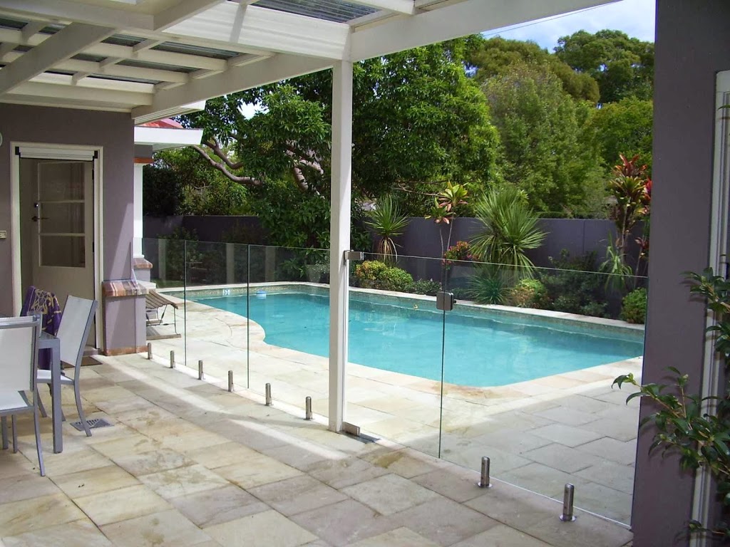 Glass Pool Fencing FX Sydney | 2a/172 Silverwater Rd, Silverwater NSW 2128, Australia | Phone: 0402 340 117