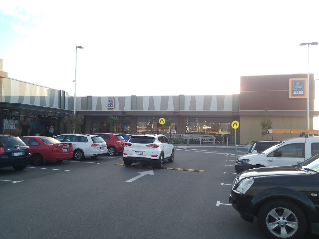 ALDI Harrisdale | Stockland Harrisdale Shopping Centre Nicholson Rd &, Yellowwood Ave, Harrisdale WA 6112, Australia