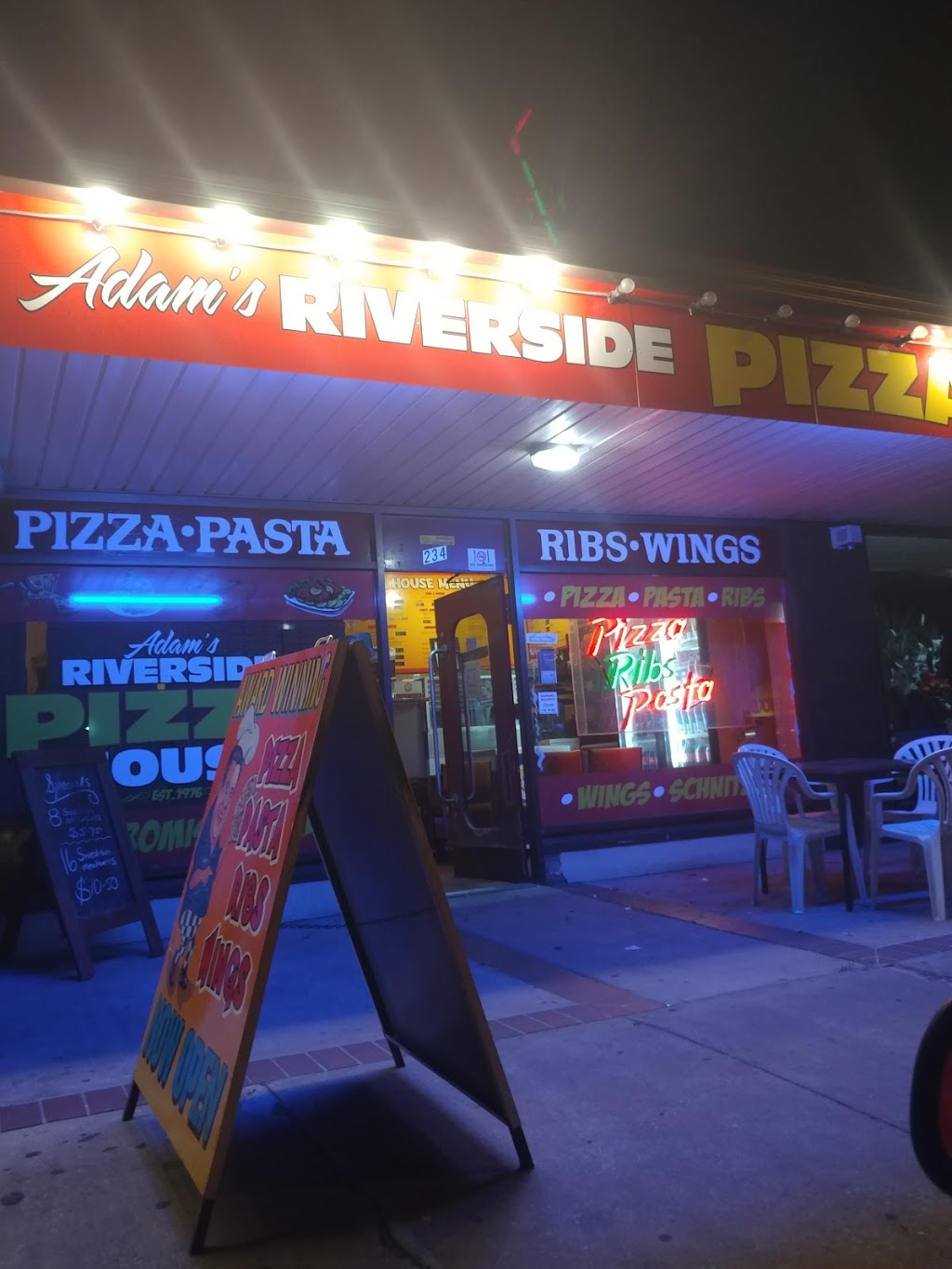 Riverside Pizza House | meal delivery | 234 Tapleys Hill Rd, Seaton SA 5023, Australia | 0883454531 OR +61 8 8345 4531
