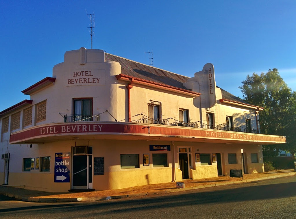 Hotel Beverley | 137 Vincent St, Beverley WA 6304, Australia | Phone: (08) 9646 1190