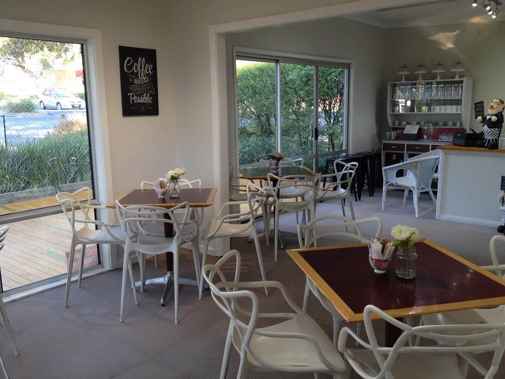 Straight to the point - cafe | 191 Kerry St, Sanctuary Point NSW 2540, Australia | Phone: 0422 394 935