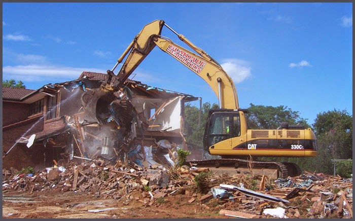 Gumdale Demolition | 63 Macadamia St, Forestdale QLD 4118, Australia | Phone: (07) 3809 4108