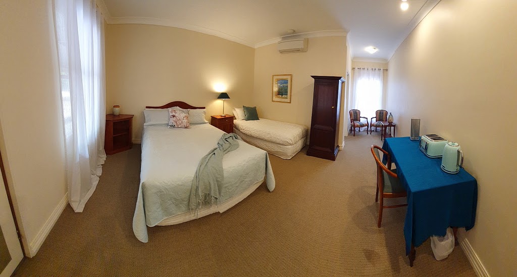 The Lancefield Lodge | 50 Main Rd, Lancefield VIC 3435, Australia | Phone: 0419 446 529