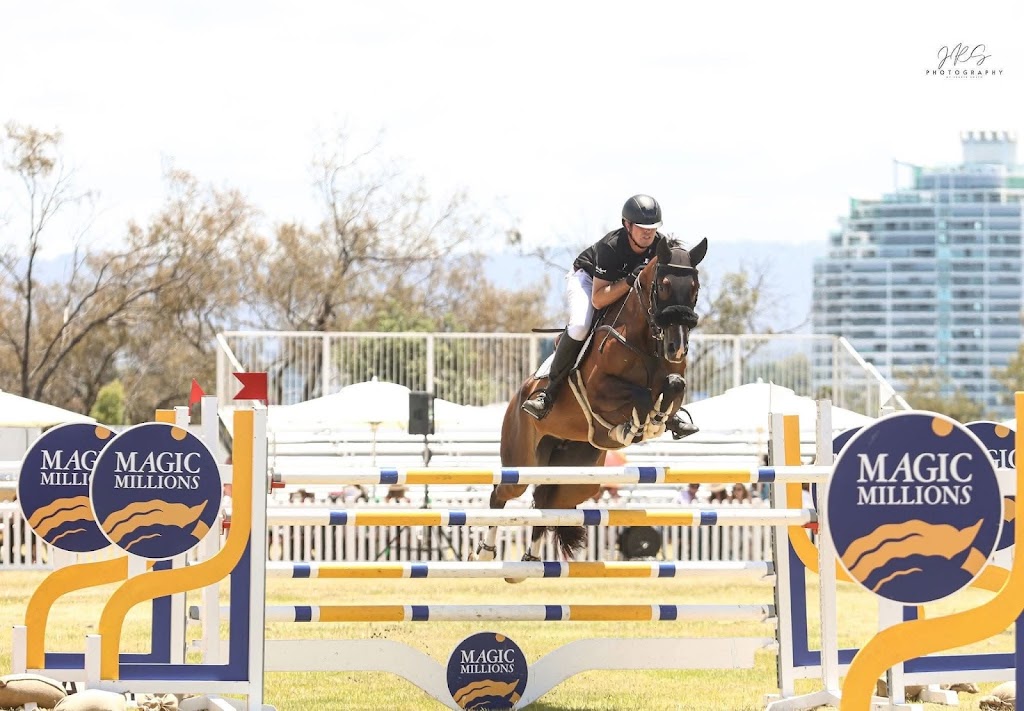James Equestrian | 188 Armstrong Rd, Biddaddaba QLD 4275, Australia | Phone: 0422 171 421