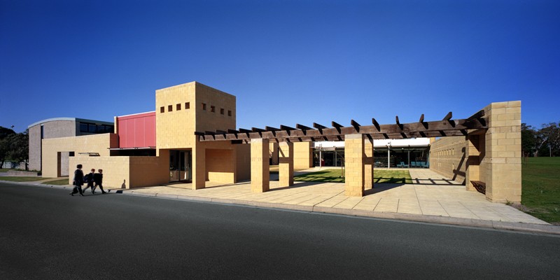 Haileybury College, Keysborough | school | Springvale Rd, Keysborough VIC 3173, Australia | 0399046000 OR +61 3 9904 6000
