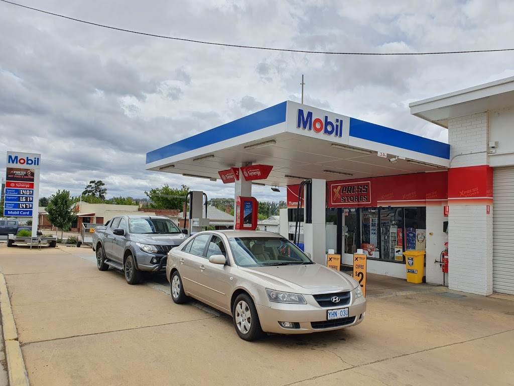 MOBIL TUMUT | gas station | 70/72 Capper St, Tumut NSW 2720, Australia | 0269474342 OR +61 2 6947 4342