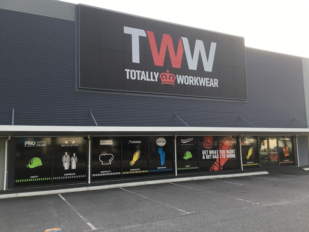 Totally Workwear Belmont | clothing store | 1/182 Abernethy Rd, Belmont WA 6103, Australia | 0894786006 OR +61 8 9478 6006