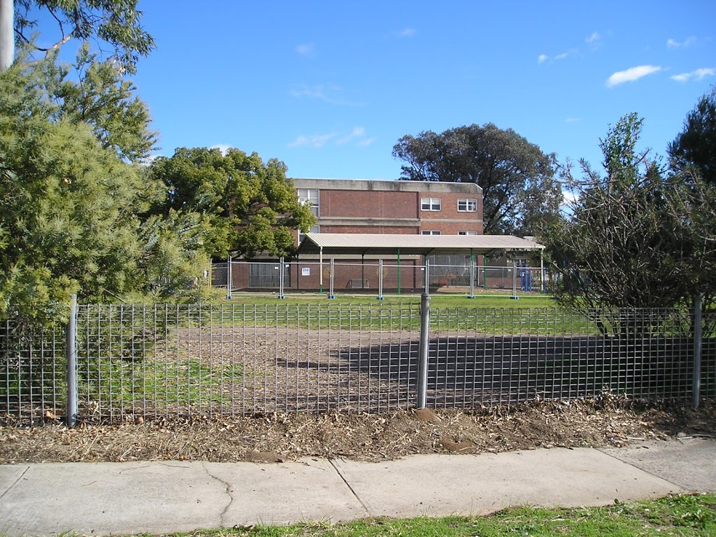 Harcourt Public School | school | 9/1 First Ave, Campsie NSW 2194, Australia | 0297185929 OR +61 2 9718 5929