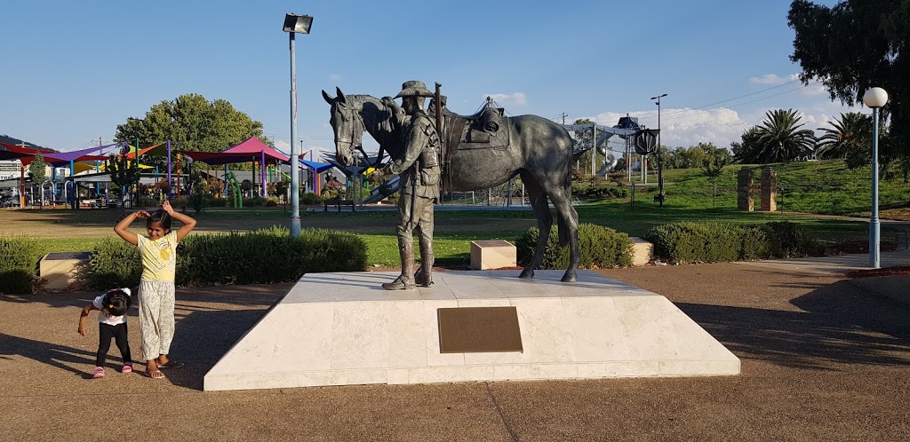 The Tamworth Waler Memorial | Bicentennial Park, Kable Ave, Tamworth NSW 2340, Australia