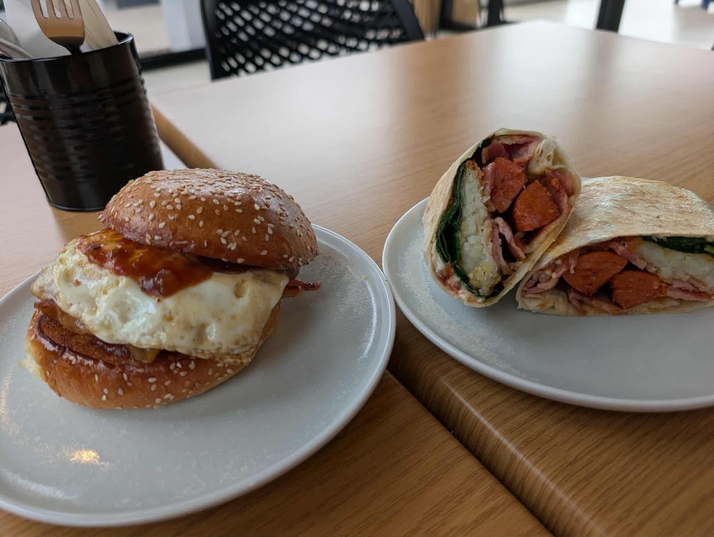 Café Lusso | 195 Johns Rd, Wadalba NSW 2259, Australia | Phone: (02) 4350 0600