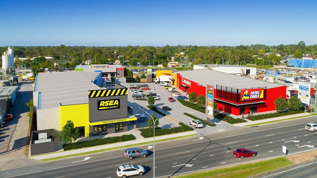 Total Tools Morayfield | store | 265 Morayfield Rd, Morayfield QLD 4506, Australia | 0721023555 OR +61 7 2102 3555