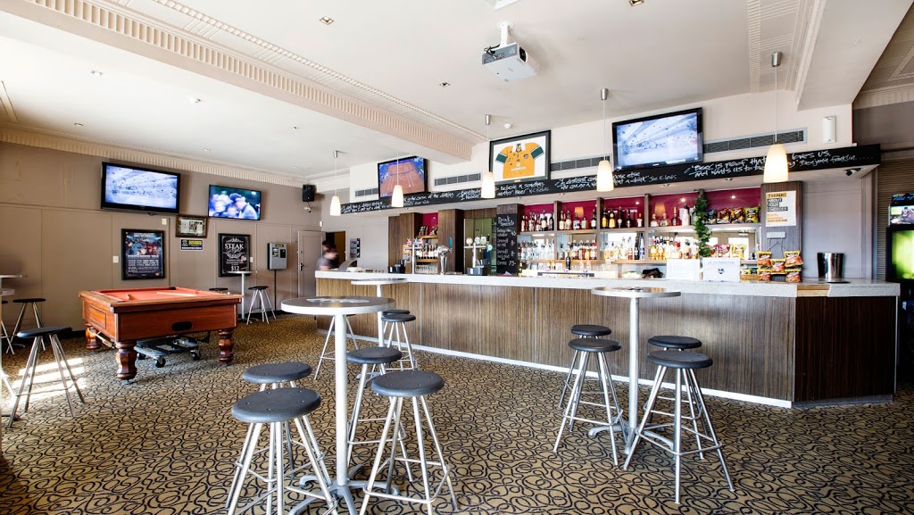 Pymble Hotel | 1134 Pacific Hwy, Pymble NSW 2073, Australia | Phone: (02) 9144 1039