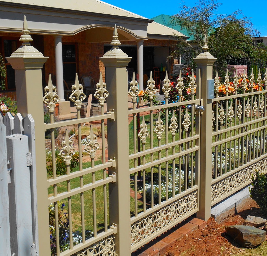 PRESTIGE FENCING | 2 Texel Ct, Salisbury South SA 5106, Australia | Phone: (08) 8250 8383