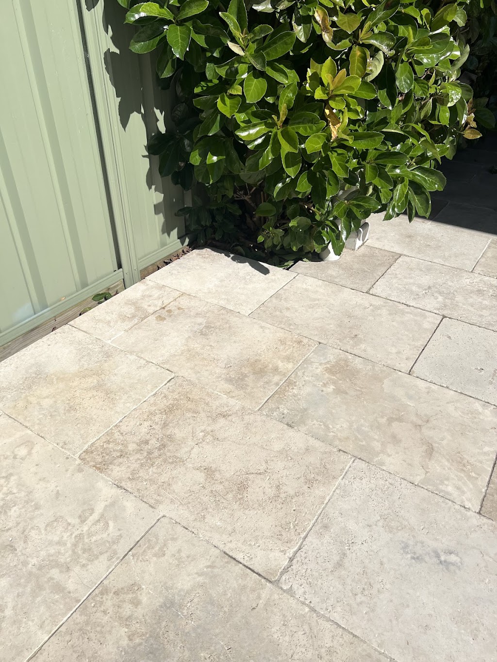 Newcastle Pressure Washing | 1 Buchanan St, Merewether NSW 2291, Australia | Phone: 0402 527 919
