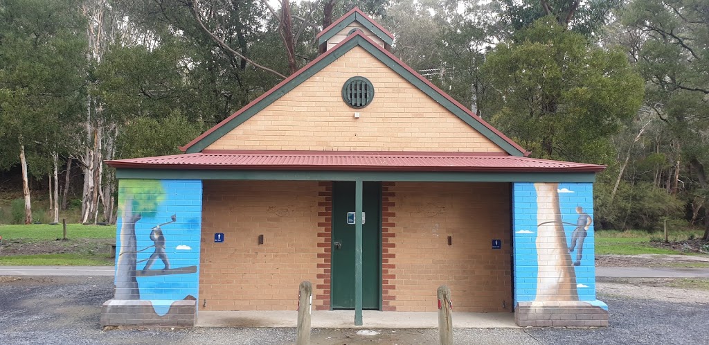 Public toilets | Millgrove VIC 3799, Australia | Phone: 1300 368 333