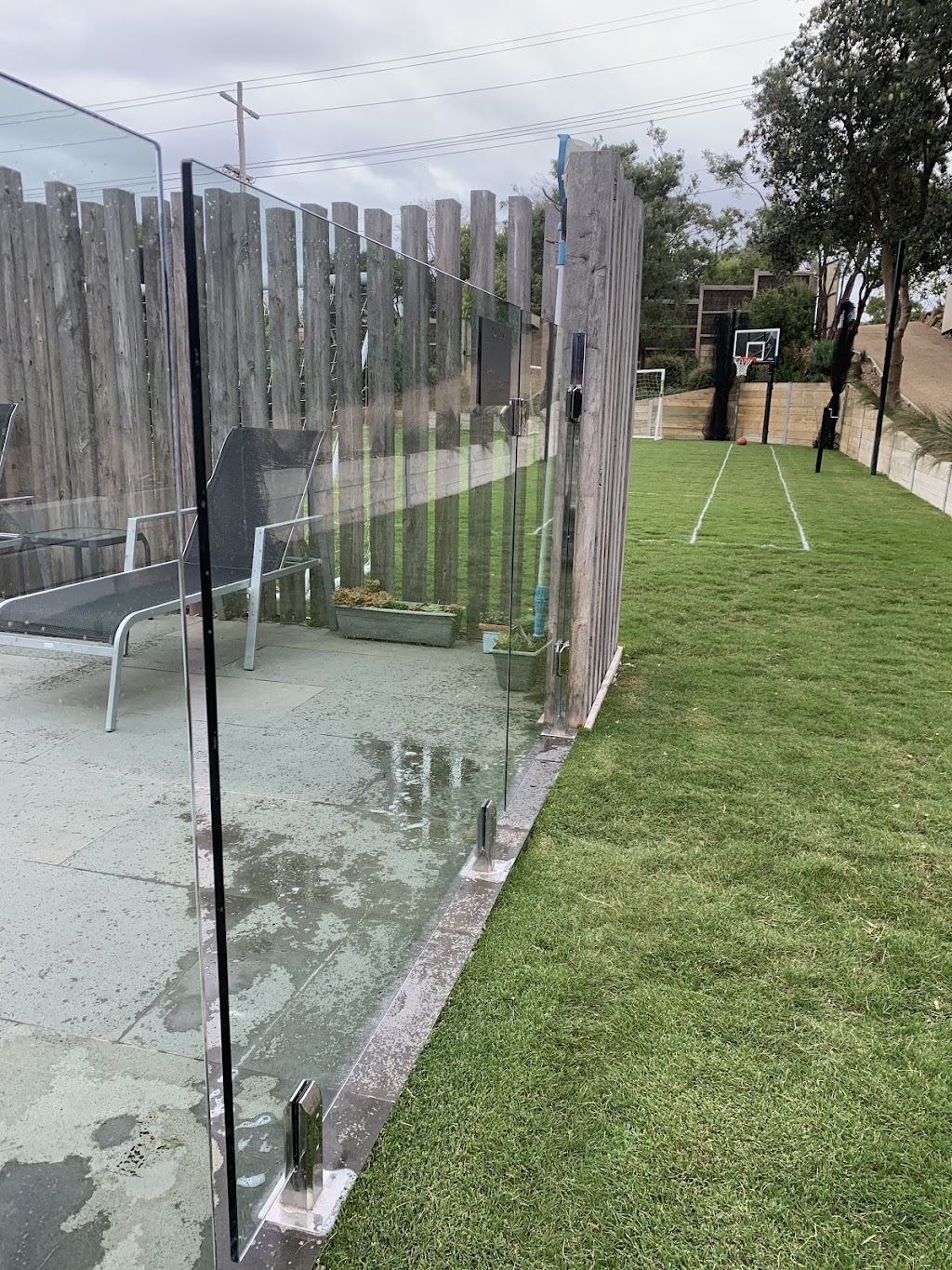 Doctor Glass Window Cleaning | 13 Scott St, Blairgowrie VIC 3942, Australia | Phone: 0411 020 699