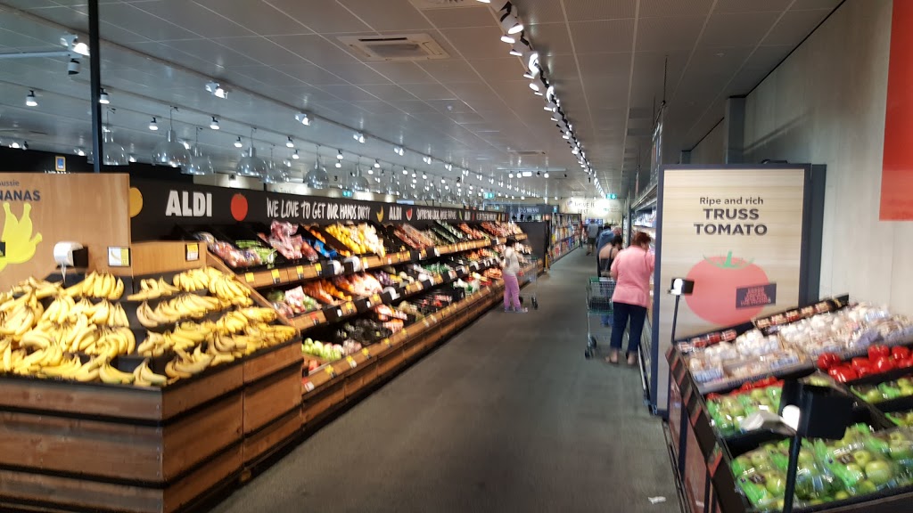 ALDI Redbank Plains | supermarket | 383-391 Redbank Plains Rd, Redbank Plains QLD 4301, Australia