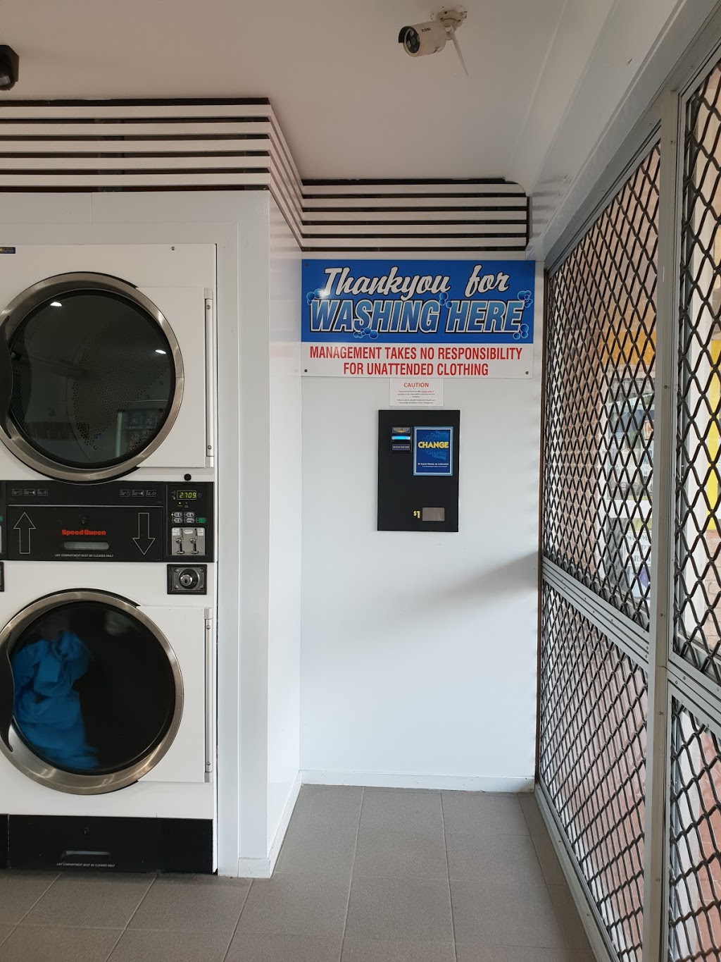The Laundromat Bribie Island | 2 Eucalypt St, Bellara QLD 4507, Australia | Phone: (07) 3438 2183