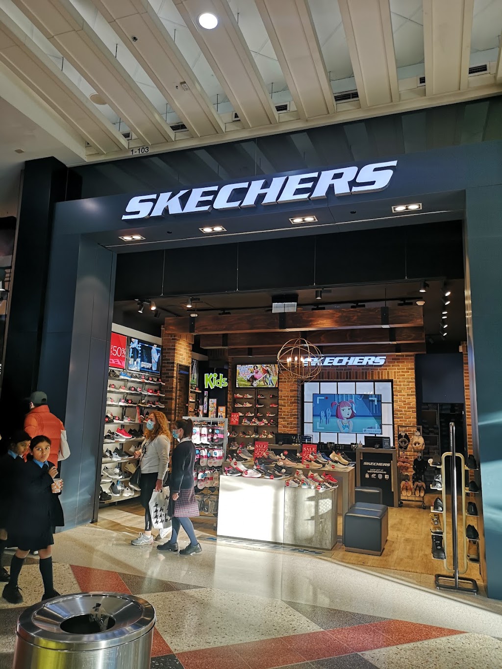 Skechers Burwood | 103/100 Burwood Rd, Burwood NSW 2134, Australia | Phone: (02) 9497 5068