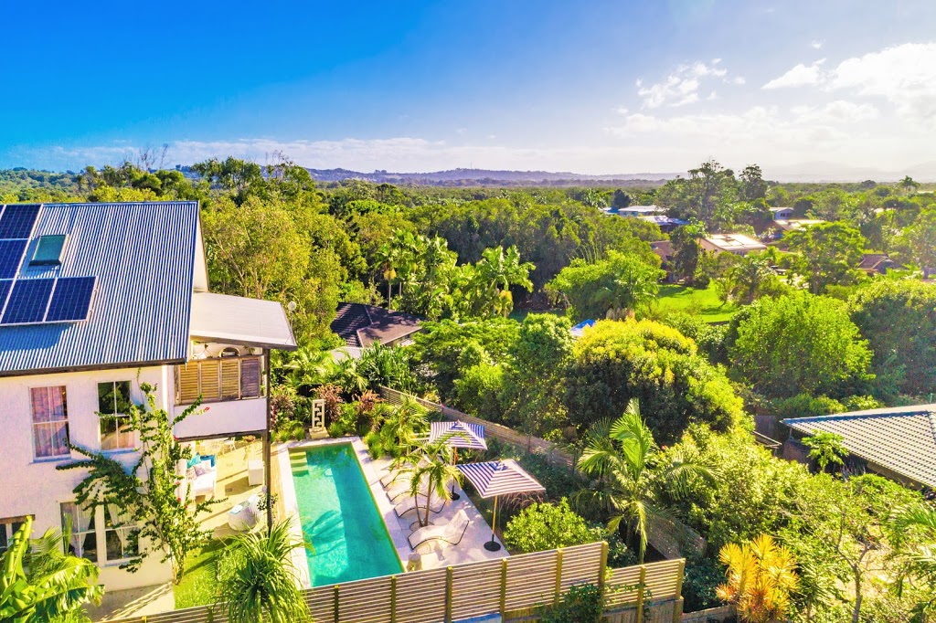 Pacifique on Pacific ~ Luxury Villa Byron Bay | Pacific Vista Dr, Byron Bay NSW 2481, Australia | Phone: 0468 317 618